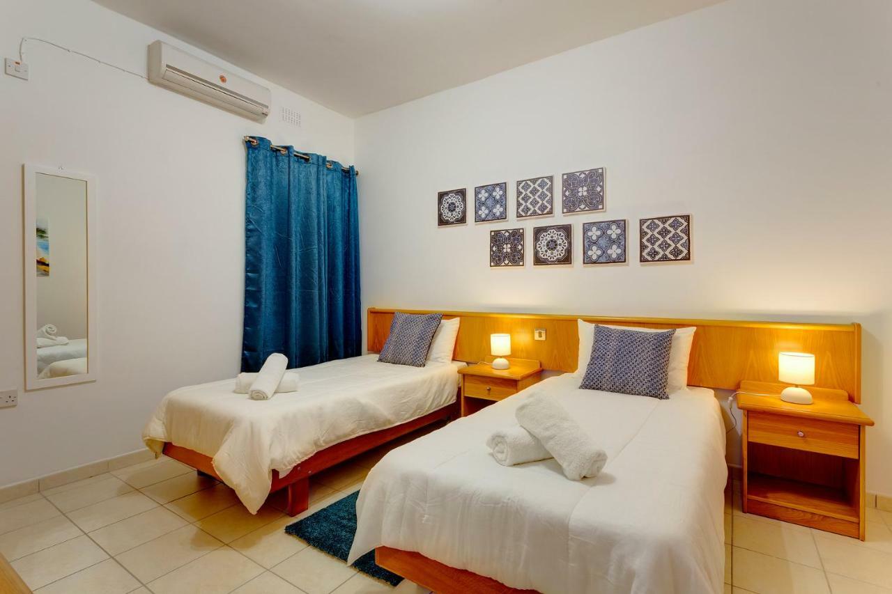 Spacious, Top Location Sliema Apartment Esterno foto