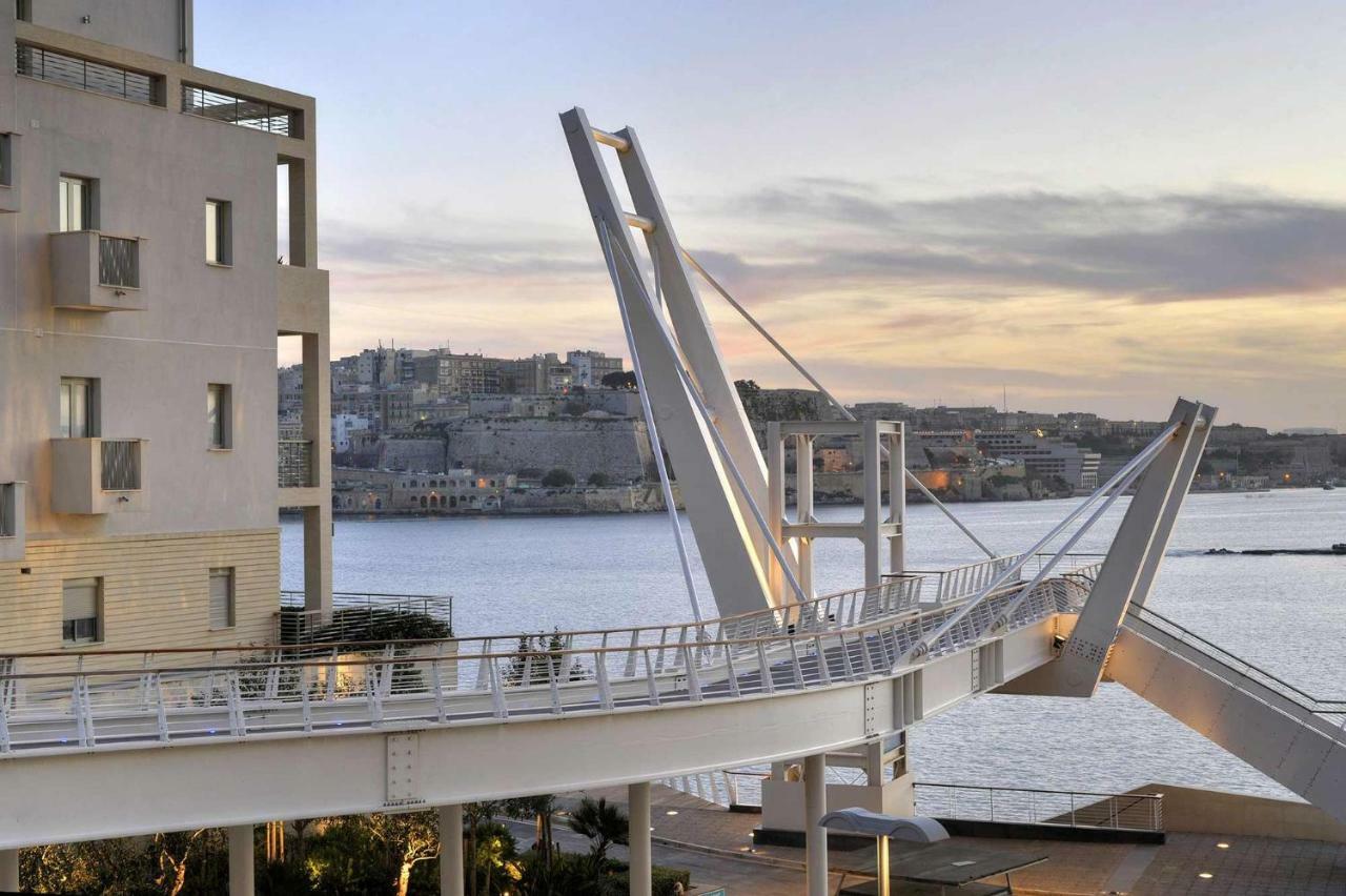 Spacious, Top Location Sliema Apartment Esterno foto