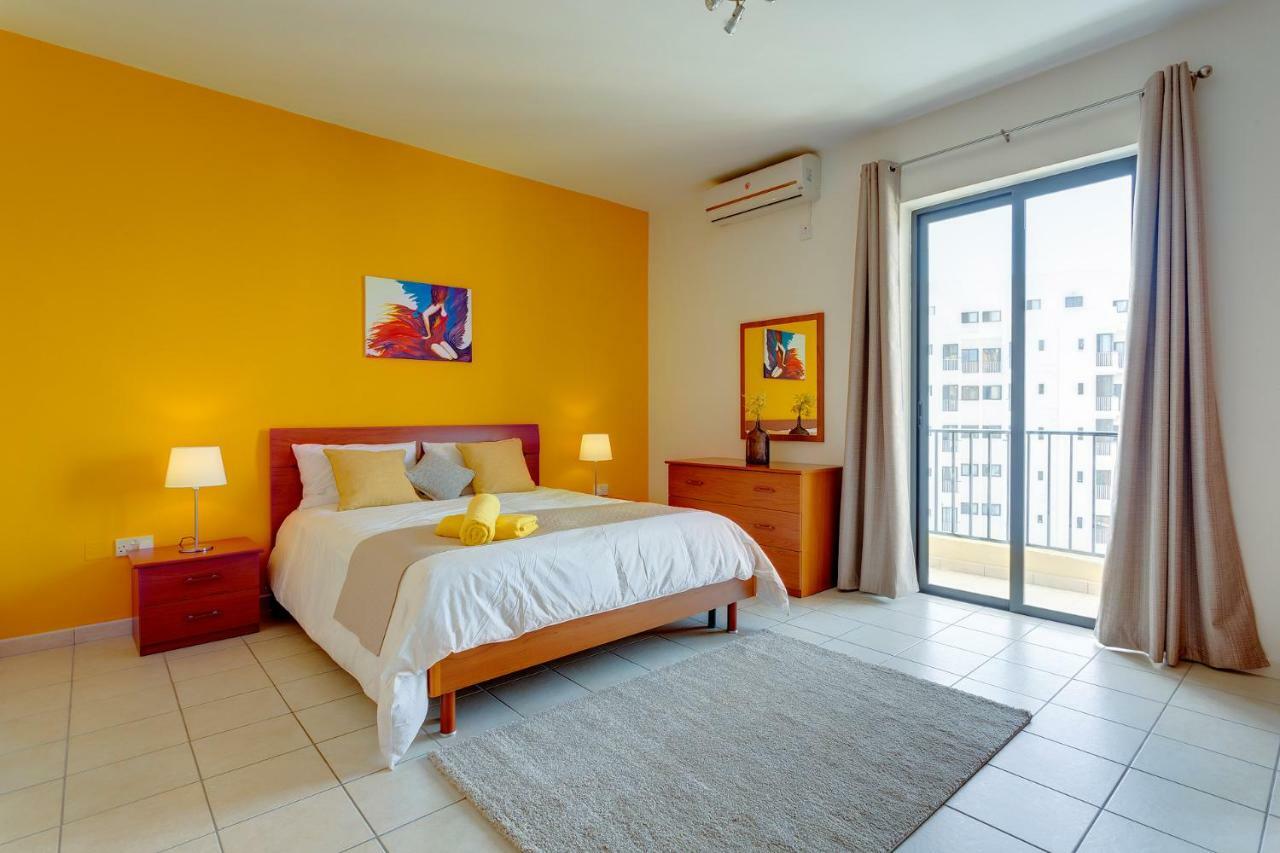 Spacious, Top Location Sliema Apartment Esterno foto