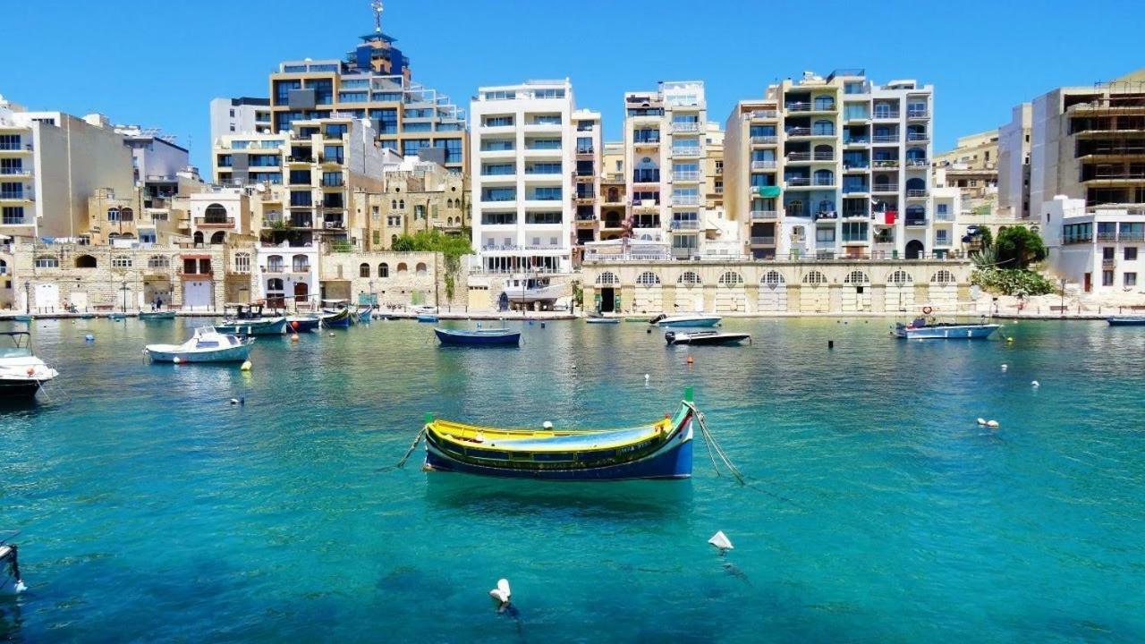 Spacious, Top Location Sliema Apartment Esterno foto